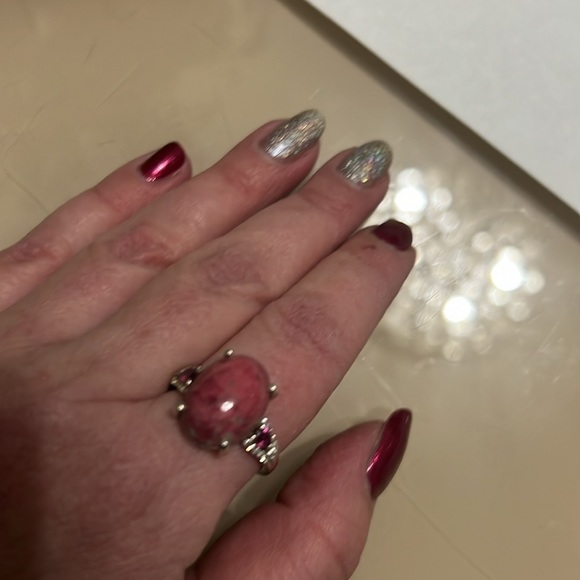 Just in- natural thulite of Norway ring in sterling silver - Picture 3 of 8